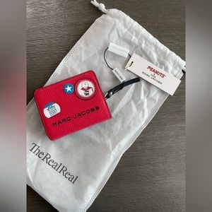 🤍NWT Marc Jacobs & Peanuts Charlie Brown Leather Red Wallet